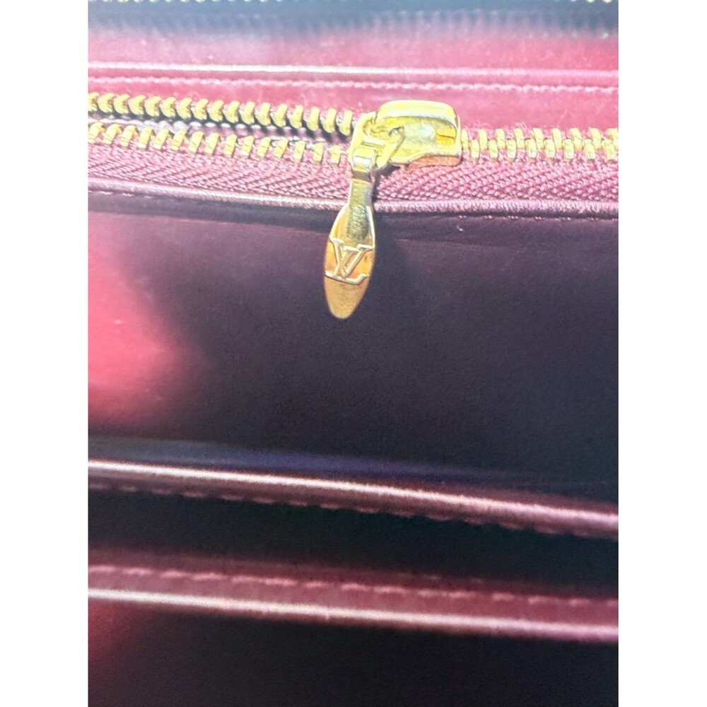 Louis Vuitton Burgundy Vernis Monogram Zip Long Wallet - Picture 8 of 14